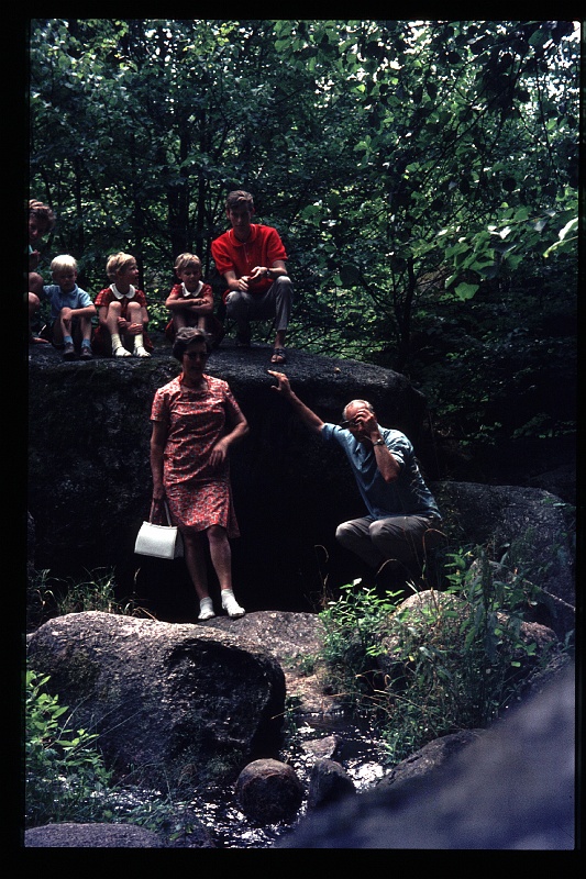 16.Regensburg jul 1969 Ilse,Papa,Walter,Brigitte,Marion.JPG